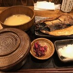 しんぱち食堂 大門店 - トロニシン定食