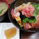 Katsugyo Chibaya - 海鮮丼1100円‎2019‎年‎12‎月‎28‎日千葉屋