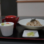 そば処 東南屋 - 冷たいお蕎麦(¥650税込み)