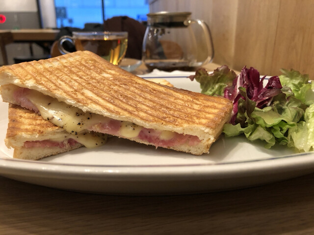 エクセルシオールカフェ 京橋一丁目店 東京タバコ探訪 都内の喫煙可能なカフェ 喫茶店一覧