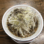Chuuka Soba Dan - 煮干しブラック