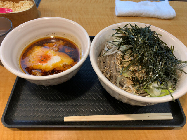 なぜ蕎麦にラー油を入れるのか 東新宿店 東新宿 そば 食べログ なぜ蕎麦にラー油を入れるのか 東新宿店 東新宿 そば 食べログ
