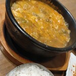 Hanari - ウゴジスープ。