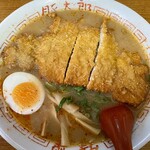 豚太郎 府中店 - みそカツラーメン