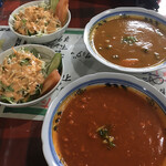 Indokareahamedo - ランチAセット　手前キーマカレー、奥野菜カレー