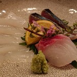 小さい田んぼ 櫻咲 - 刺身（ヤリイカ、しめ鯖、真鯛）