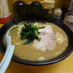 らーめん家 せんだい - デフォルトラーメン税込み680円