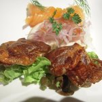 カフェ アンリュール - 女性限定ペアセット　ソフトシェルクラブのからあげ(手前）　