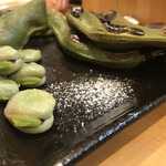 ばんじょう - 焼きそら豆は岩塩で♪