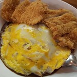 かれえていmini - 料理写真:やさい玉子チキンカツカレー あ～ケチャップかけてから撮ればよかった…