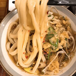 本格手打 いわしや - ぶっかけ冷の麺のアップです。（2020.1 byジプシーくん）