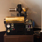 お宿と喫茶 藤のや - エスプレッソ用の豆は焙煎しています