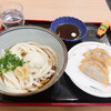 Sanukiudonkagawa - 料理写真:ぶっかけうどん（冷）・うどん餃子
ちょっと異色の組み合わせ