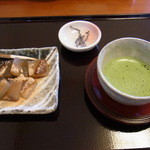 きらめき庵 - わらび餅と抹茶セット、380円