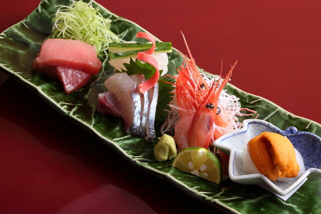 写真 : 日本料理 大和屋さんげん 大阪梅田ヒルトンプラザ・ウエスト店