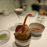 ベージュ アラン・デュカス 東京 - 