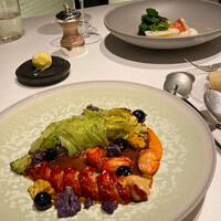 ベージュ アラン・デュカス 東京 - 