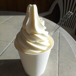 ヤツレン ソフトクリーム売店 - ジャージー牛乳ソフト＆ヨーグルト
