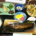 新山家料理 山びこ - 山菜定食（１４００円）