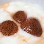 Sawa Ya Kyu Karuizawa Ten - 草莓果醬搭配優格
      這不僅是果醬，更像是草莓的蜜餞！
      多汁的草莓果肉，自然的甜味非常美味。