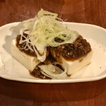 パブリックハウス ブラボー! - 肉味噌やっこ(300円)