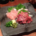 造り盛り合わせ。肝とハートとササミ