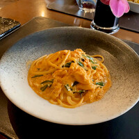 ボッテゴン - ズワイ蟹と九条葱のトマトクリームパスタ
