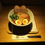 麺巧 潮 上野製麺所 - 黒・にほんいち醤油