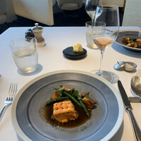 ベージュ アラン・デュカス 東京 - 