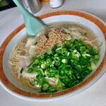 一九、ラーメン - ワンタン麺