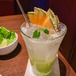 うしごろバンビーナ 銀座店 - メロンサワー