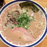 田中商店 - らーめん（￥680）2012/4/9　当たりの時の田中商店の激ウマ度は計り知れない。100点！