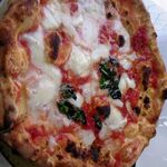 99 Pizza Napoletana Gourmet - でっか~い