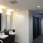 サロン蔦 - トイレも球場とは全然違います