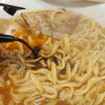 ラーメン二郎 - 赤酢投入～♪