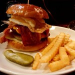 66 - 佐世保スタイルバーガー￥1350