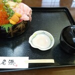 旬彩料理　小名浜 - 特上海鮮丼3091円＋税