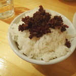 チャイニーズ　ドラゴン - 小ライスに肉味噌を乗せて頂きました
