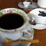 Rigell  Cafe - ドリンクセットなGoshのコーヒーとミニスイーツ。