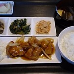 Kotone - ブルーム甘酢鳥唐定食