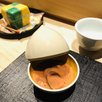 天麩羅とお蕎麦　三輪 - 特製塩辛のアテ。コレだけで1合いける(๑>◡<๑)