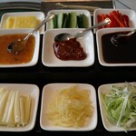 Yan Toh Heen  - ９種類の薬味・調味料