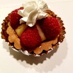 はぁーも - イチゴタルト 240円