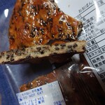 シミズヤ - おおばん焼　ごま　108円　断面