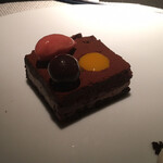 エクアトゥール - 