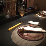 エクアトゥール - 