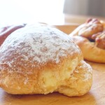 Boulangerie - 2019年6月　シュークリーム【170円】