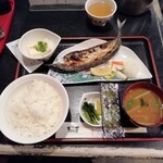 きたの屋 - 焼魚定食(さんま開き)700円。味噌汁も美味しかった!!