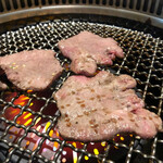 神田焼肉 俺の肉 - 