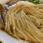 らぁ麺 紫陽花 - ・特製醤油らぁ麺 1100円
      ・わんたん大粒3個 200円